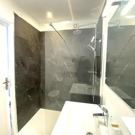 Apartment Bienvenue Caen